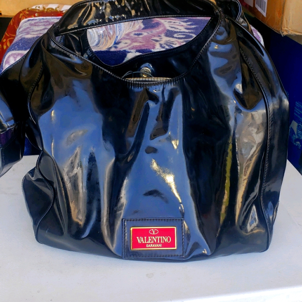 Valentino Nuage Bow Bag -Pantent Leather-Authentic